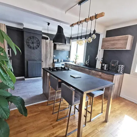 Appartement Le Globe-trotter - Les Maisons De Madeleine Nantes